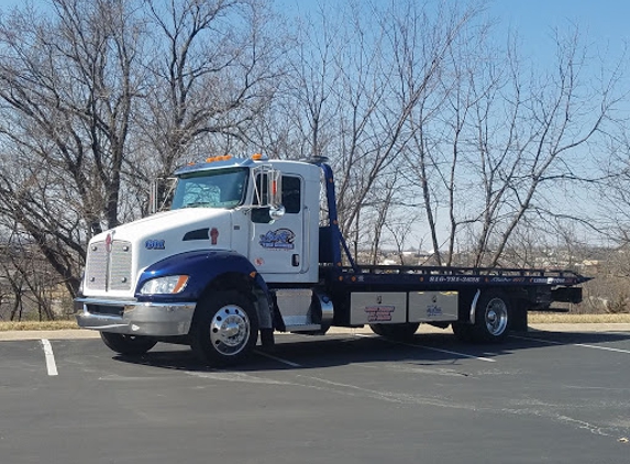 Liberty Tow Service - Pleasant Valley, MO