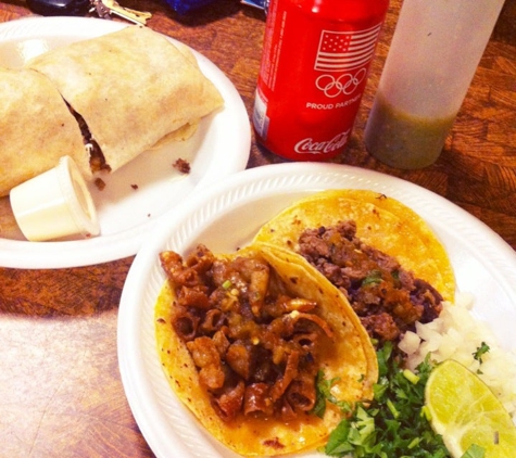 Cesar Tacos Y Gorditas - Dallas, TX