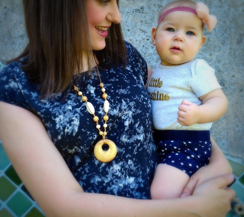 CHEWSYOU Nursing Necklaces @ www.chewsyou.com - Kennewick, WA