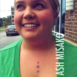 Kira Kira Fine Jewelry and Body Piercing - Springfield, MO