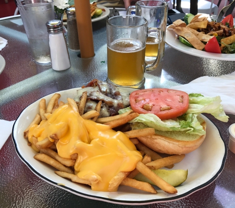 Governor Bradford Restaurant - Provincetown, MA