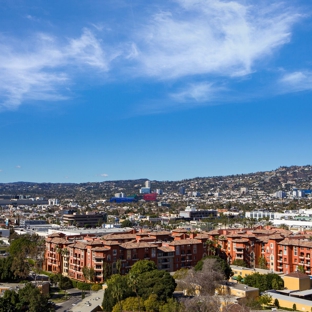 Park La Brea Apartments - Los Angeles, CA