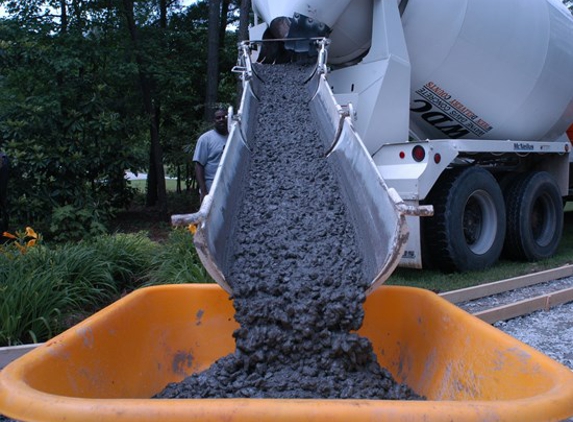 Trailer Haul Concrete & Rock Co - Modesto, CA. Ready Mix Concrete