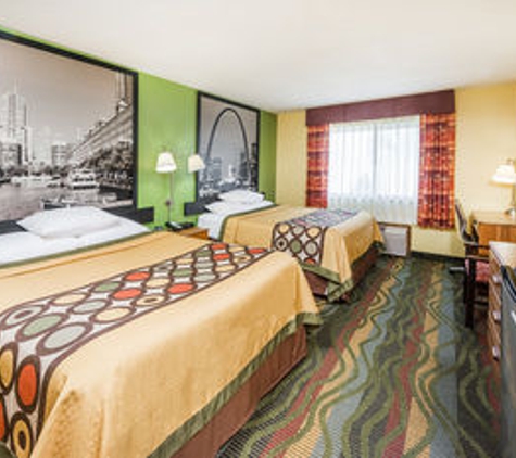 Super 8 by Wyndham Jacksonville - Jacksonville, IL