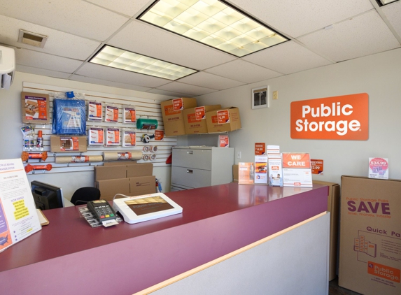 Public Storage - Bensenville, IL