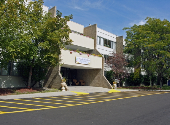 Angel Gardens Assisted Living - Livonia, MI