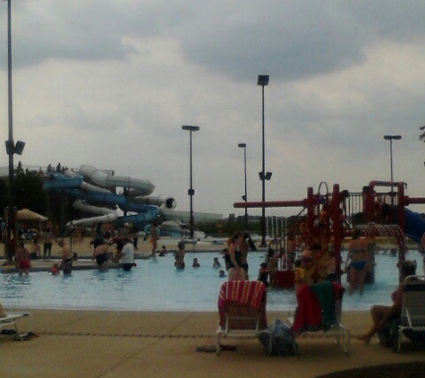 Kankakee Aquatic Center - Kankakee, IL