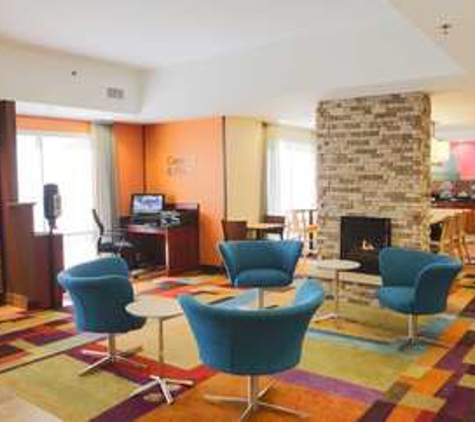 Fairfield Inn & Suites - Berea, KY