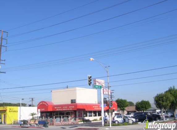 Classic Burger 1 - Gardena, CA
