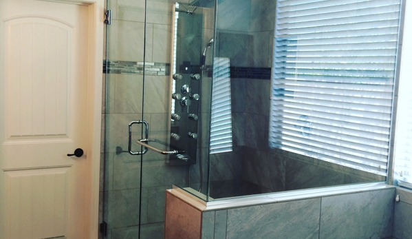 AZ Shower Solutions - Mesa, AZ. 3/8" clear Frameless