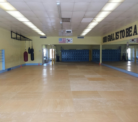 Glendale Tae Kwon Do - Glendale, CA. Inside the gym.