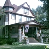 Under the Ginkgo Tree Bed & Breakfast gallery