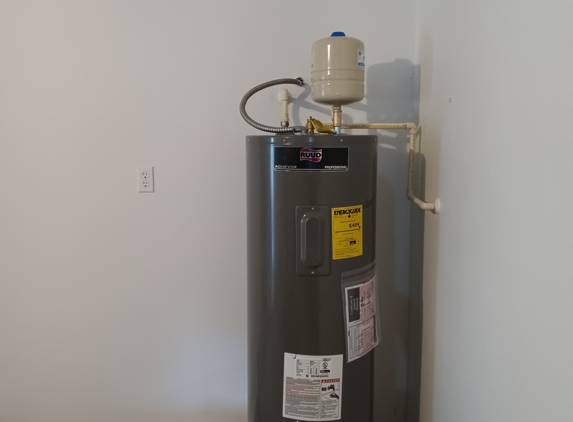 Wright Trades Of N.E. Fl. LLC - Middleburg, FL. Electric Water Heater Install With Expansion Tank.