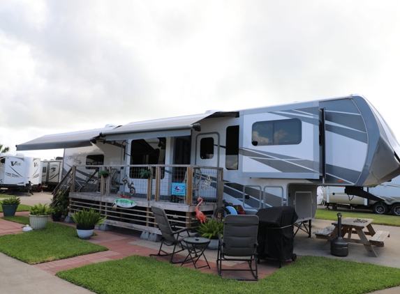 Island RV Resort - Port Aransas, TX