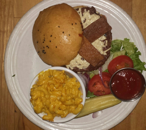 Watercourse Foods - Denver, CO. Western Slope Burger with Mac and Cheese