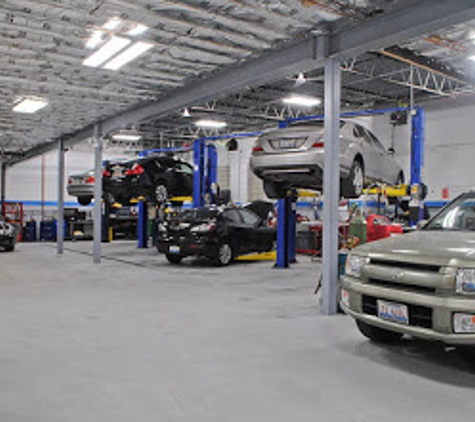 Infinitech Auto Service - Glendale Heights, IL. Audi auto repair Lincoln Park