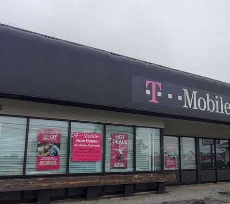 T-Mobile - Lowell, MA