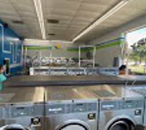 Sunset Pointe Laundromats - Clearwater, FL