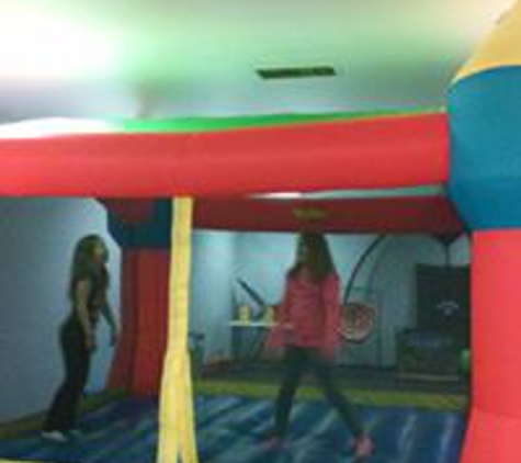 Grafton Health & Fitness - Grafton, OH. Bouncy house