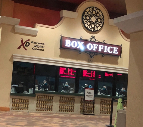 Cinemark Boynton Beach 14 and XD - Boynton Beach, FL