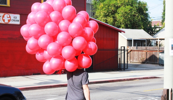 L.A. Party Time - Los Angeles, CA. Balloon Delivery