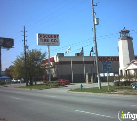 Discount Tire - The Woodlands, TX