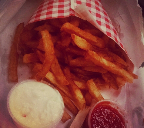 Frietkoten Belgian Fries and Beer - Chicago, IL