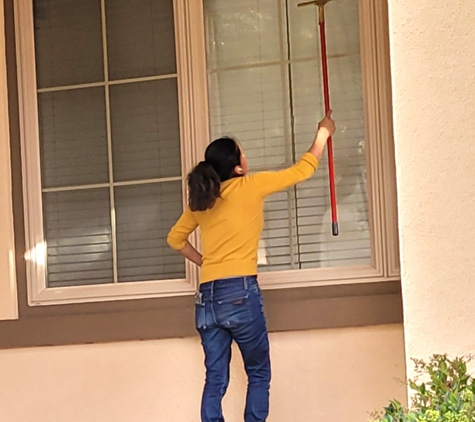 Dust Bunnies of Orange County. WINDOW WASHING IN IRVINE! Cleaning some windows at one of best customer's places here in Irvine. 
