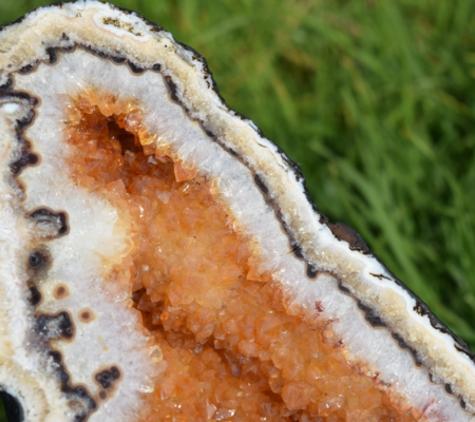 The Elephant Shop - Orange, NSW. Citrine with Agate Lace