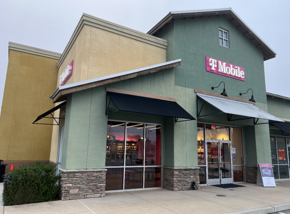 T-Mobile - Paso Robles, CA