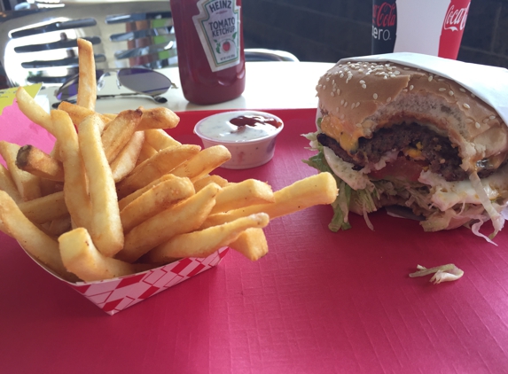 Burger Bun - Glendale, CA