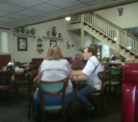 Henderson's Family Restaurant - Killeen, TX