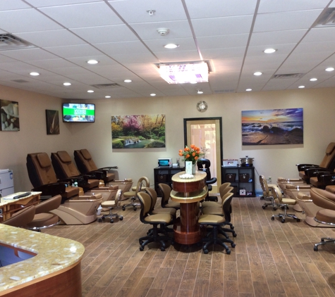 Hyde Park Nail & Spa - Hyde Park, NY