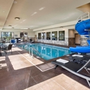 Glacier International Lodge - Hotels