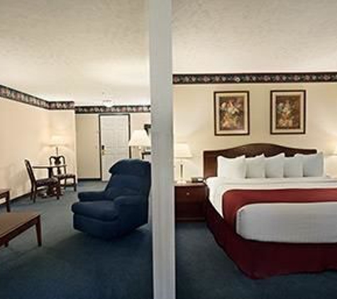 Days Inn by Wyndham Grayling - Grayling, MI