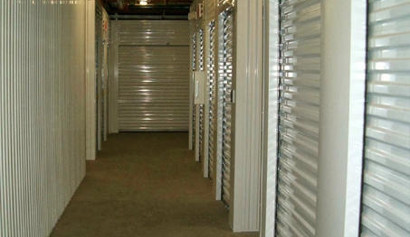 Airport Super Storage - Ontario, CA