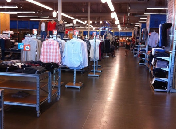 Old Navy - Phoenix, AZ