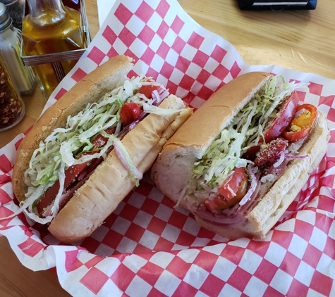 Girodano's Italian Deli - Vero Beach, FL. Garlic Italian Toasted - a Giordano's favorite.