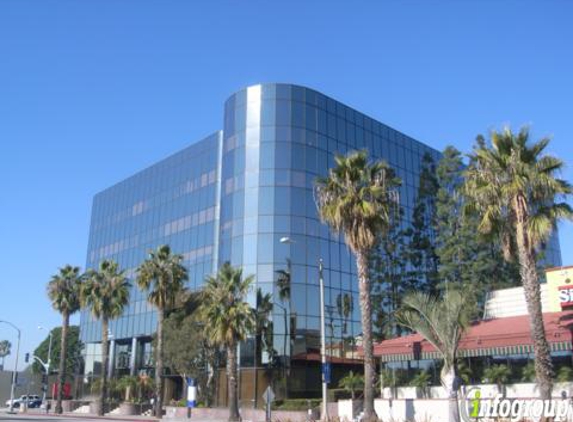 Warner Artist Management - Santa Monica, CA