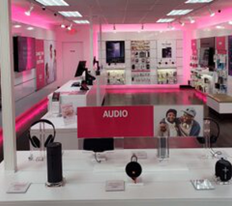 T-Mobile - Troy, MI