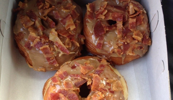 Spudnuts Donuts - Canoga Park, CA