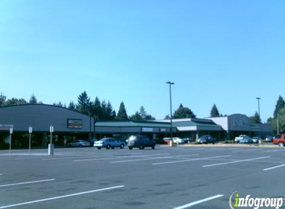 Roth's Fresh Markets - Salem, OR