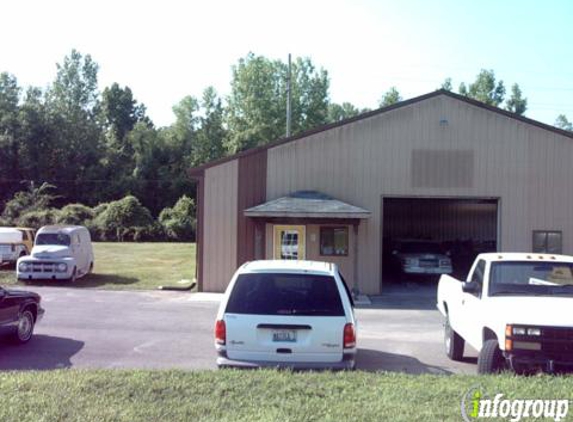 Beyer Auto Body - Glen Carbon, IL