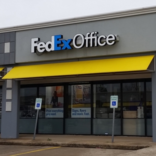 FedEx Office Print & Ship Center - Midwest City, OK
