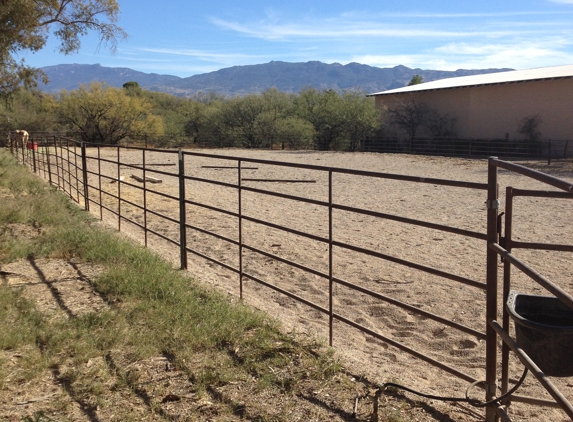 Mesquite Oasis Ranch - Tucson, AZ