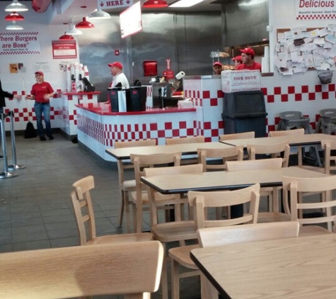 Five Guys - Portsmouth, NH