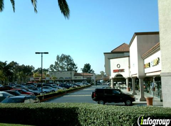 Bay Court Liquor - Newport Beach, CA