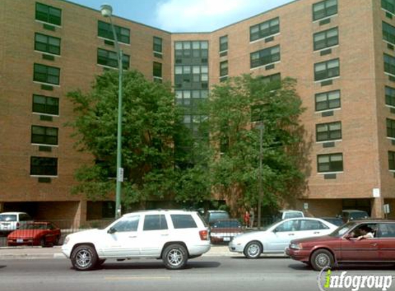 Fullerton Court Apts - Chicago, IL