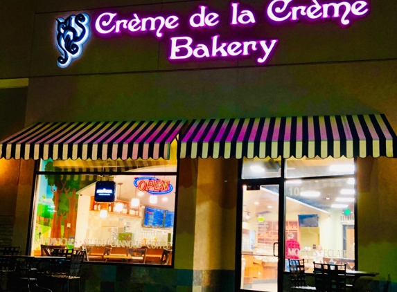 Creme De La Creme Bakery Corona - Corona, CA