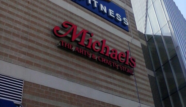 LA Fitness - Chicago, IL